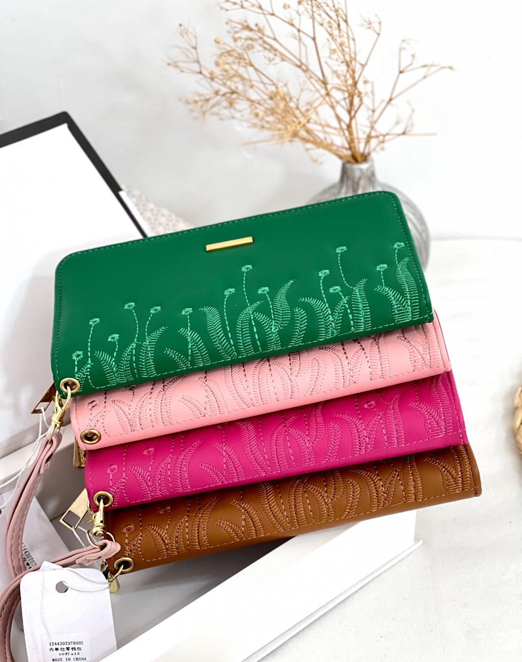 کیف پول وارداتی گلدوزی کد 360